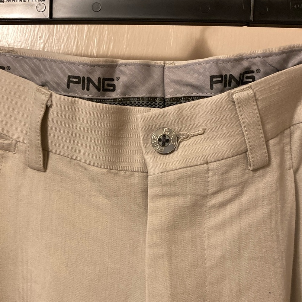 Ping Pleated Golf Shorts 34” Waist Embroidered